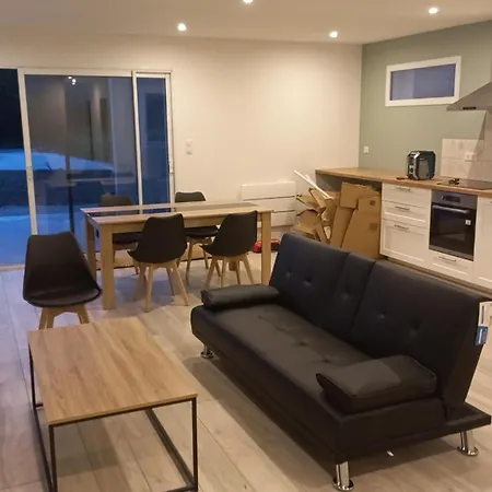 Дом отдыха La Maison Du Menhir *